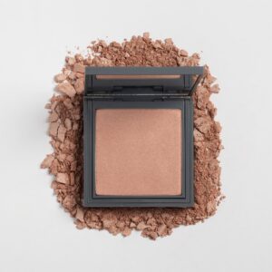 Highlighter-Gold-Concept-min_www.alixavien.com.co