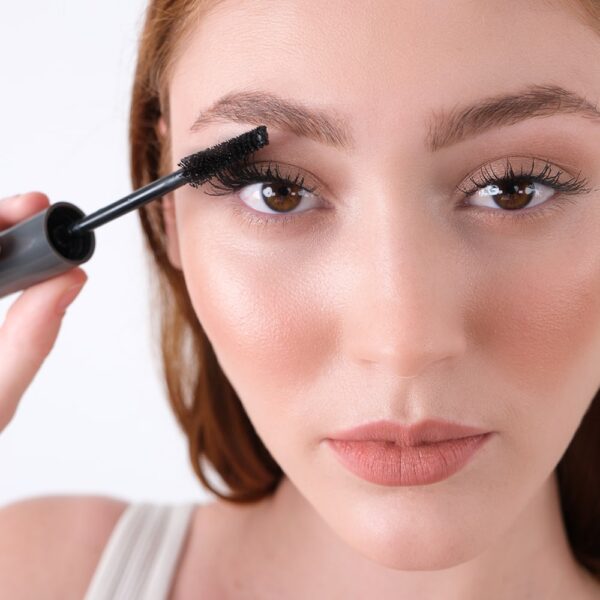 Lash-Performer-Mascara-Stil-Life-min_www.alixavien.com.co